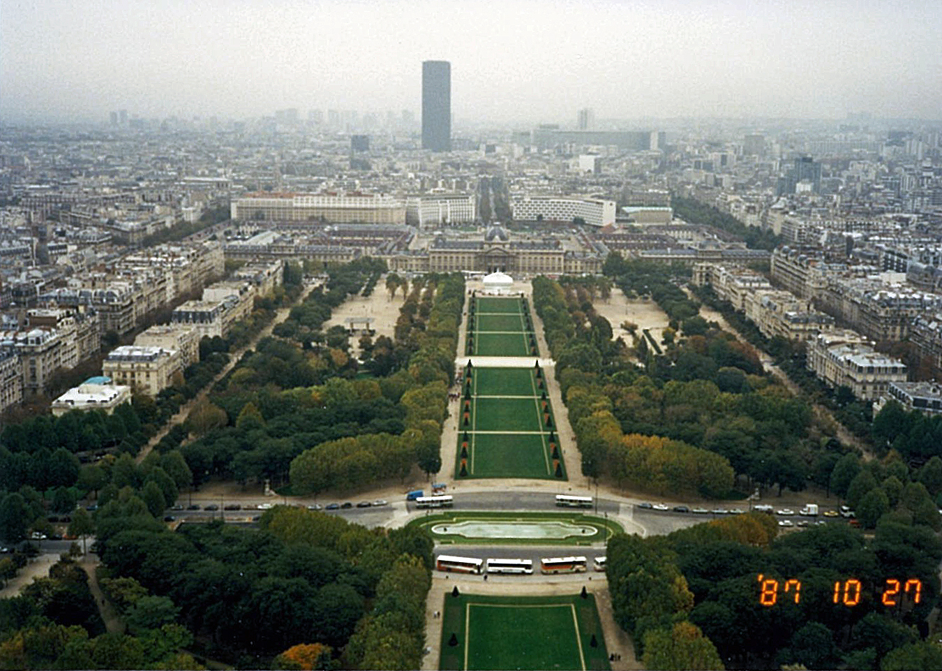 シャン・ド・マルス公園　Parc du Champ-de-Mars