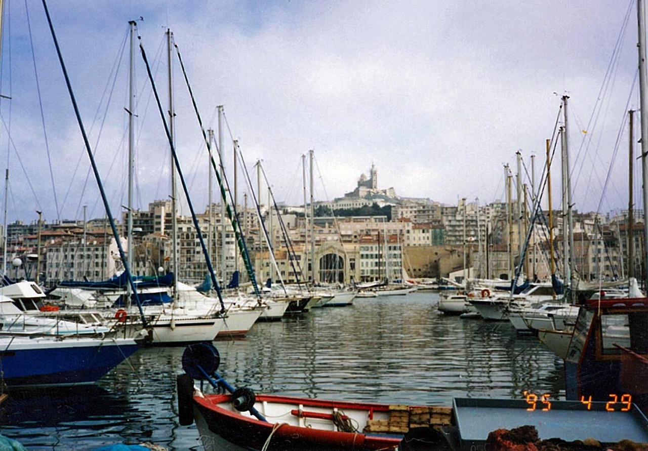 マルセイユ旧港　Le Vieux Port de Marseille