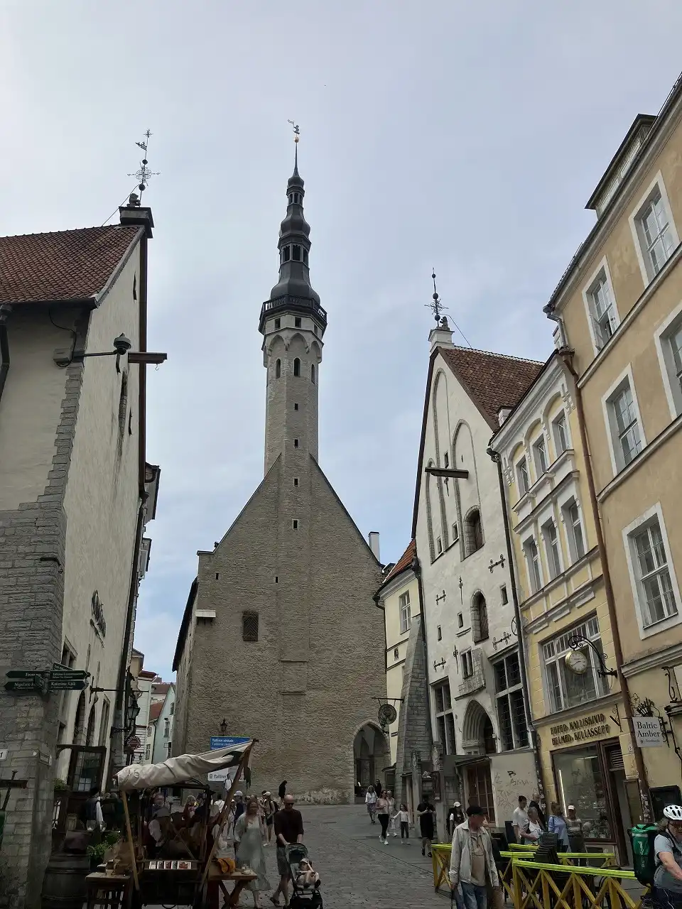旧市庁舎 Tallinna raekoda