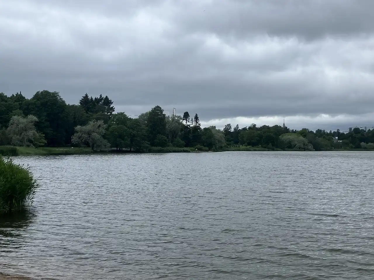 トゥール湾 Töölönlahti