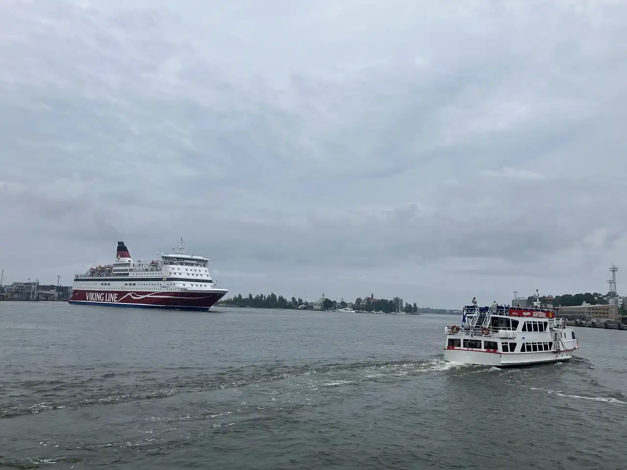 ヘルシンキ 運河クルーズ Canal Cruise Helsinki