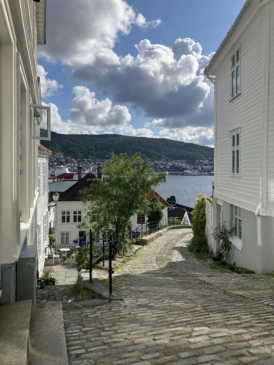 ベルゲン Bergen