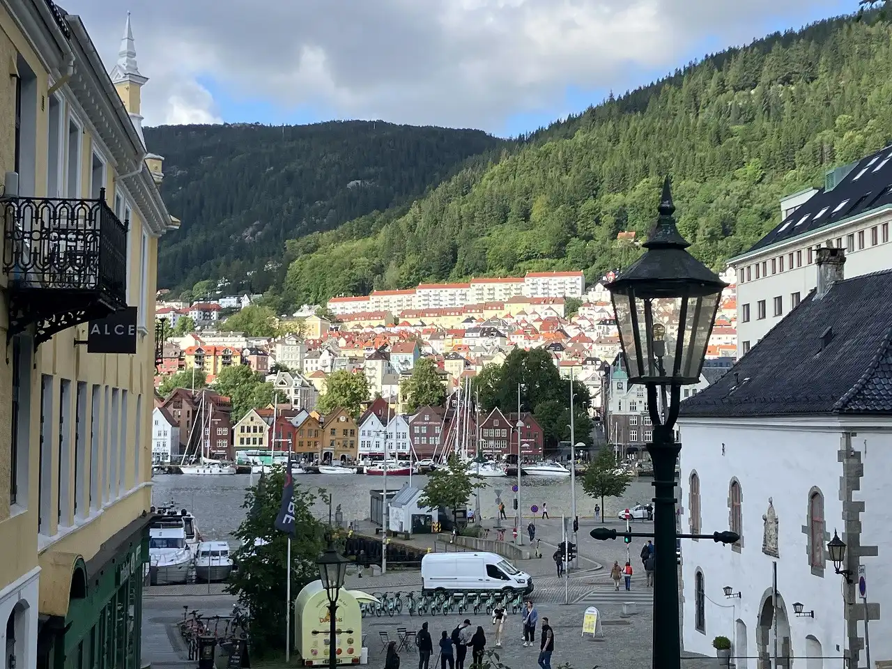 ベルゲン Bergen