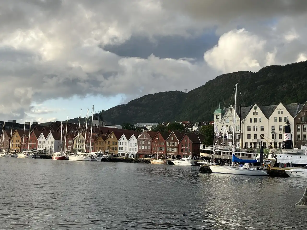 ブリッゲン Bryggen
