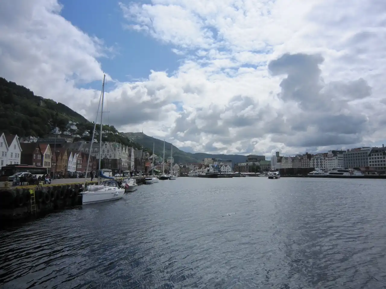 ヴォーゲン湾 Vågen