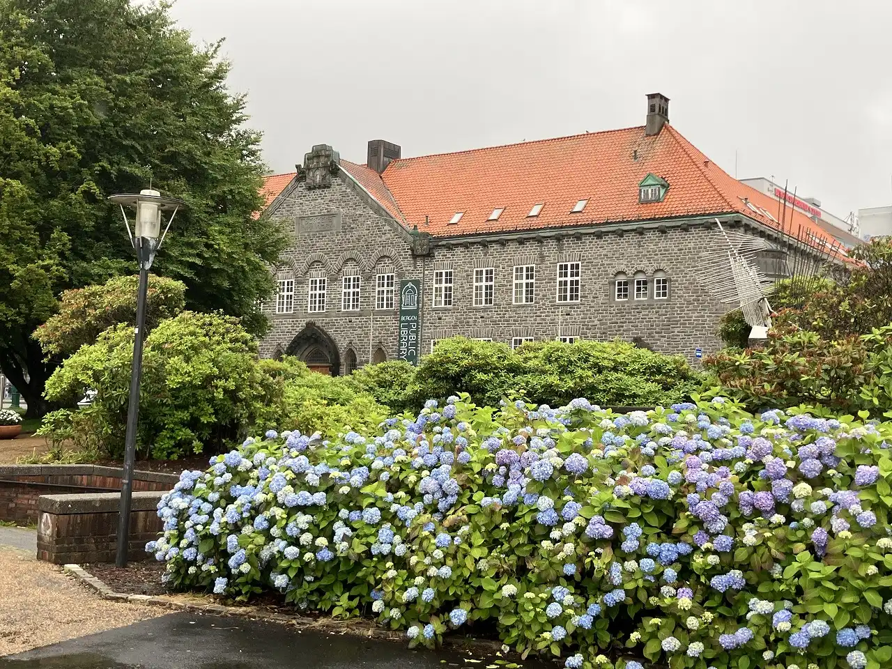 ベルゲン公共図書館 Bergen Offentlige Bibliotek