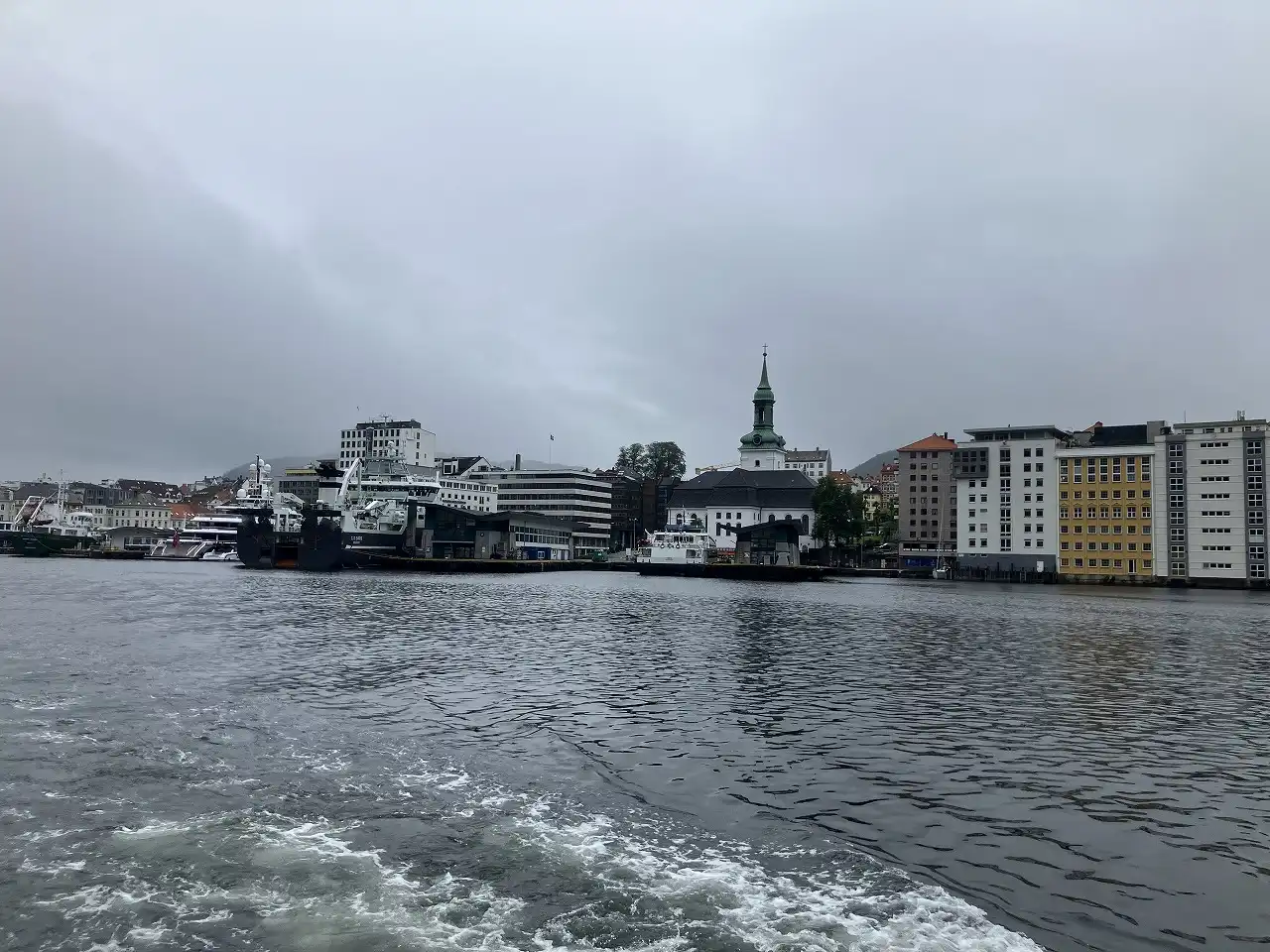 モストラウメンフィヨルド Mostraumenfjord