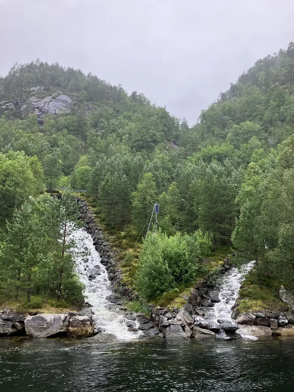 モストラウメンフィヨルド Mostraumenfjord