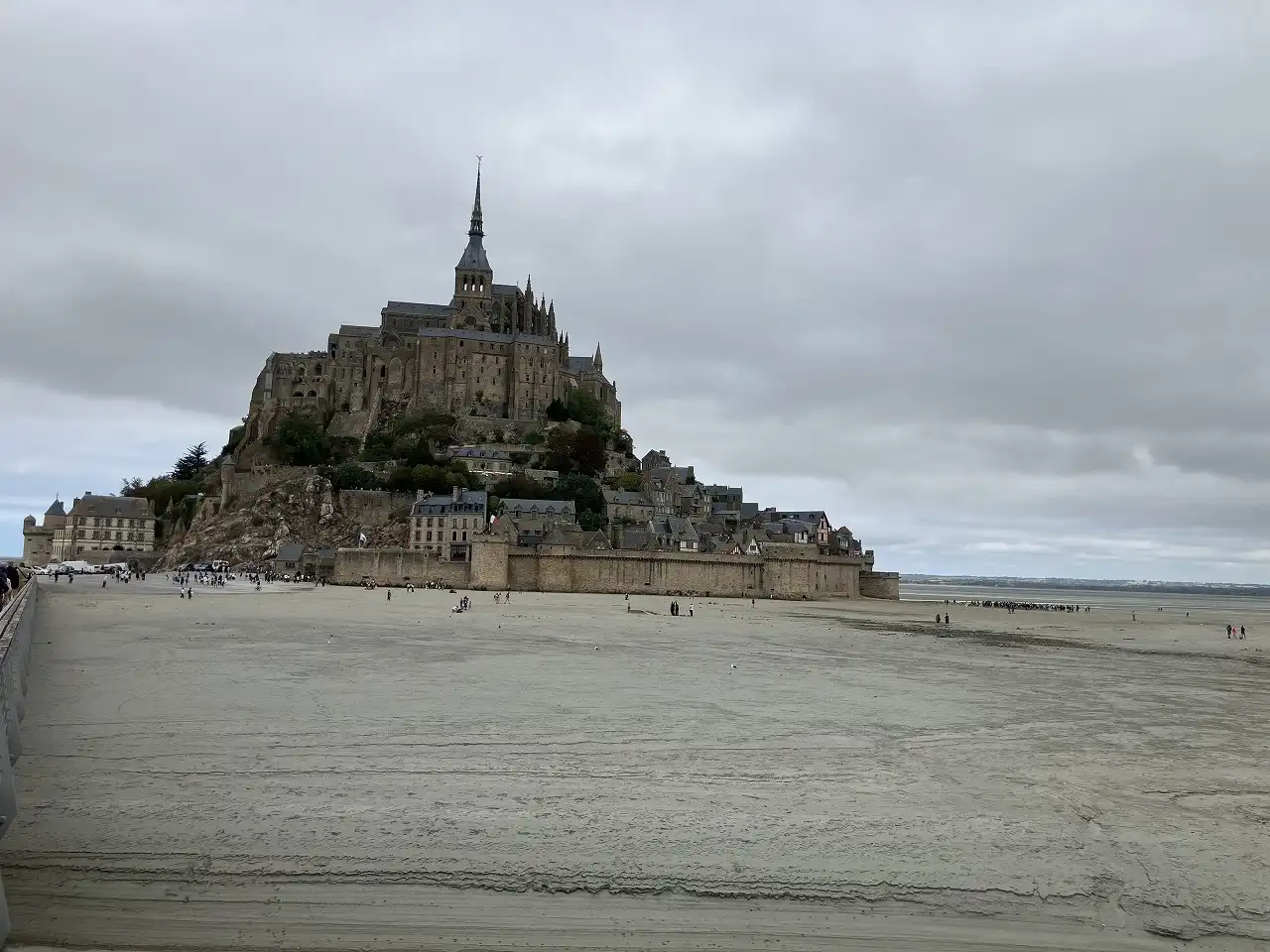 モン・サン＝ミシェル Mont Saint-Michel