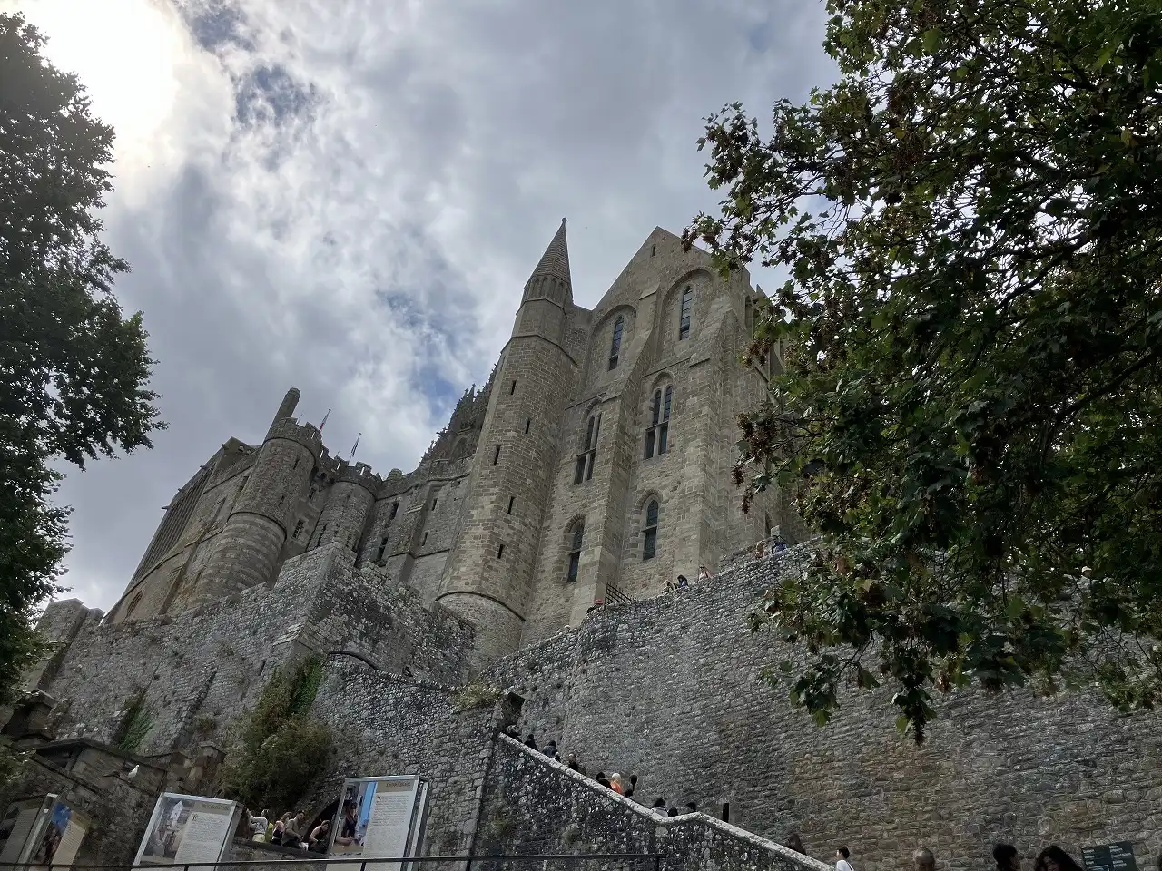 モン・サン＝ミシェル Mont Saint-Michel