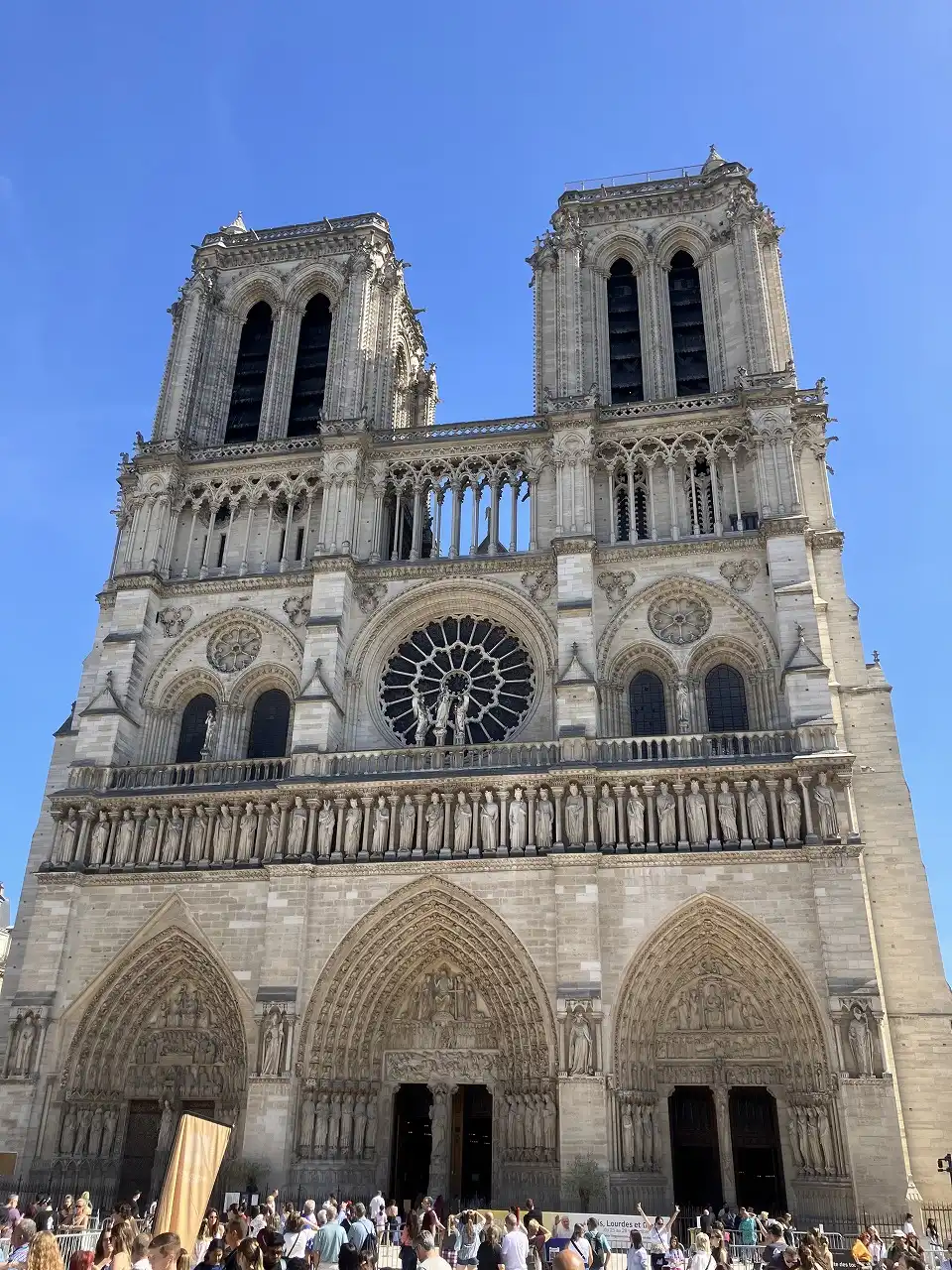 ノートルダム大聖堂 Cathédrale Notre-Dame de Paris