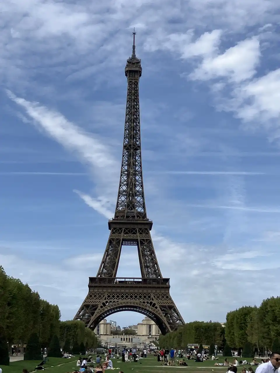 エッフェル塔 La tour Eiffel