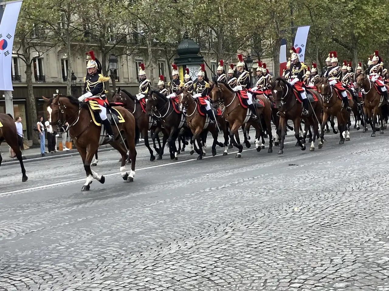 タシャンゼリゼ通り Avenue des Champs-Élysées